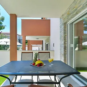 two-bedrom-villa-with-jacuzzy-casa4.hotelinzadar.com/