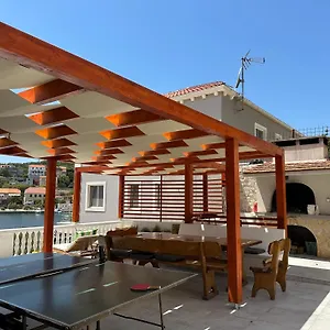 apartmani-sali-seaview.hotelinzadar.com/