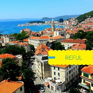  Apartment Reful Croatia