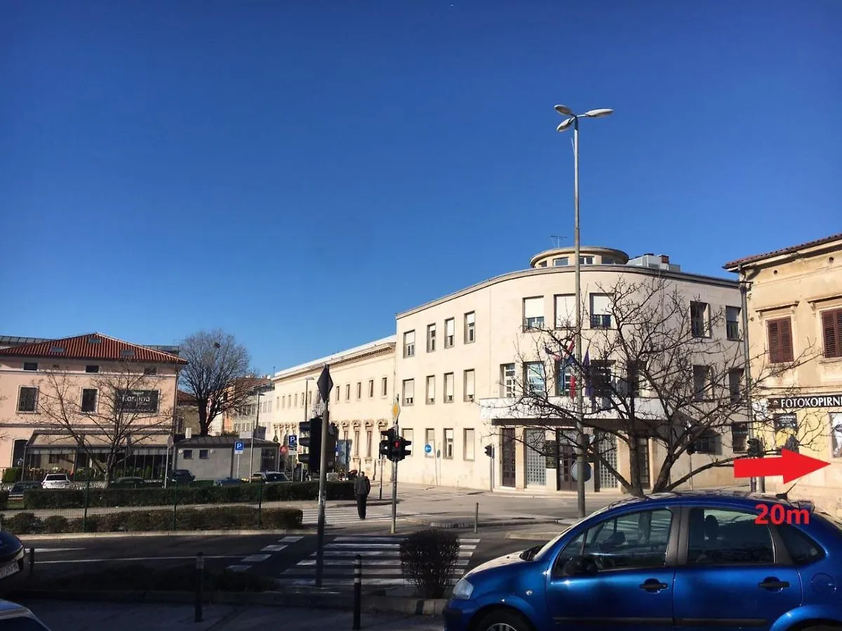 Apartments Flanaticus Pula